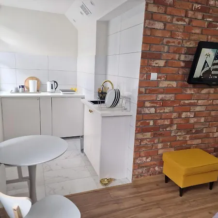 Ferienwohnung Kawalerka Na Pierwszym Pietrze Malbork Exterior foto