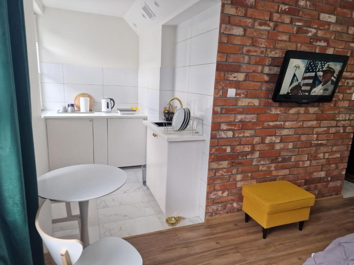Kawalerka Na Pierwszym Pietrze Apartment